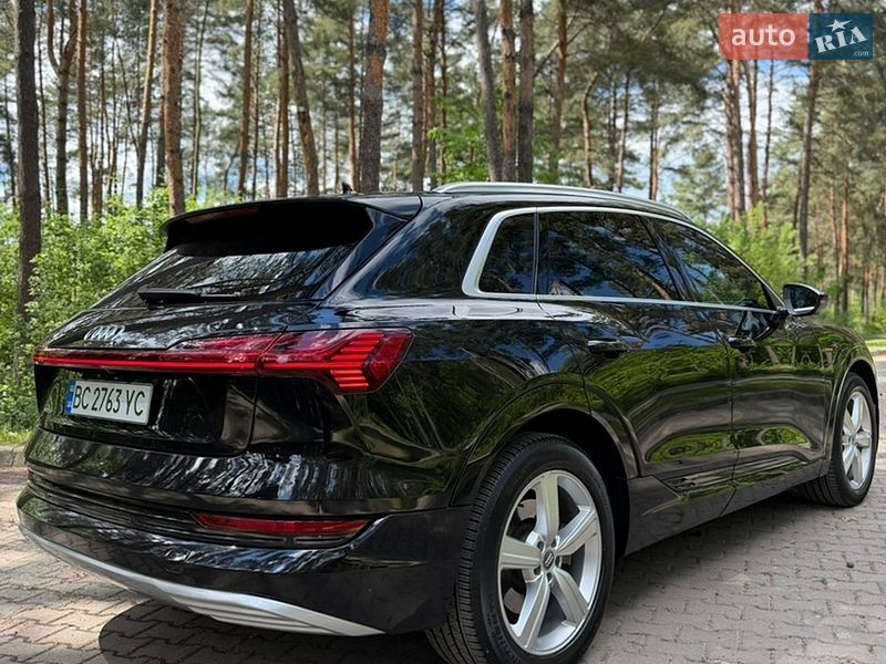 Внедорожник / Кроссовер Audi e-tron 2019 в Львове