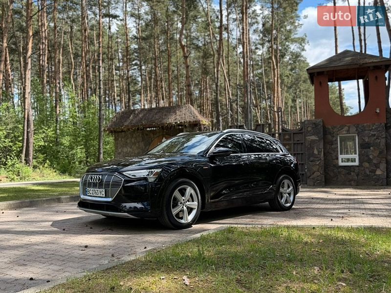 Внедорожник / Кроссовер Audi e-tron 2019 в Львове