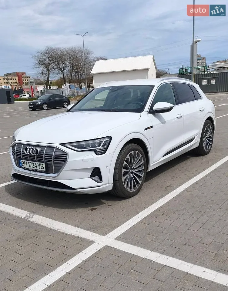 2020 Audi e-tron - мініатюра 30