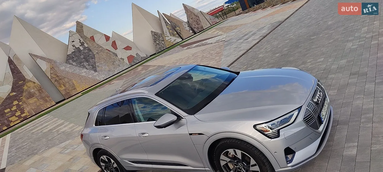 2021 Audi e-tron - мініатюра 29