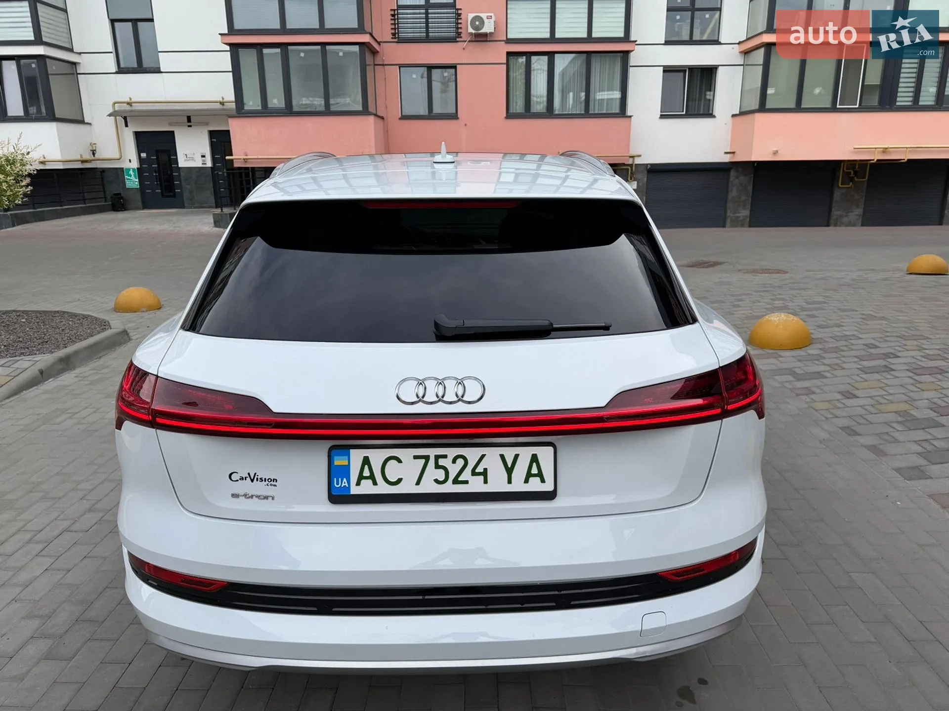 2019 Audi e-tron - мініатюра 18