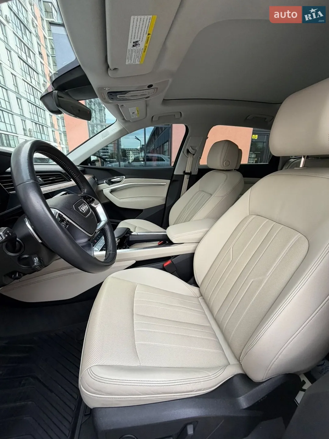 2019 Audi e-tron - мініатюра 55