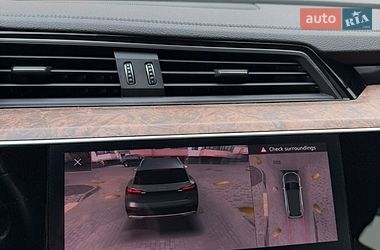 Позашляховик / Кросовер Audi e-tron 2019 в Володимирі