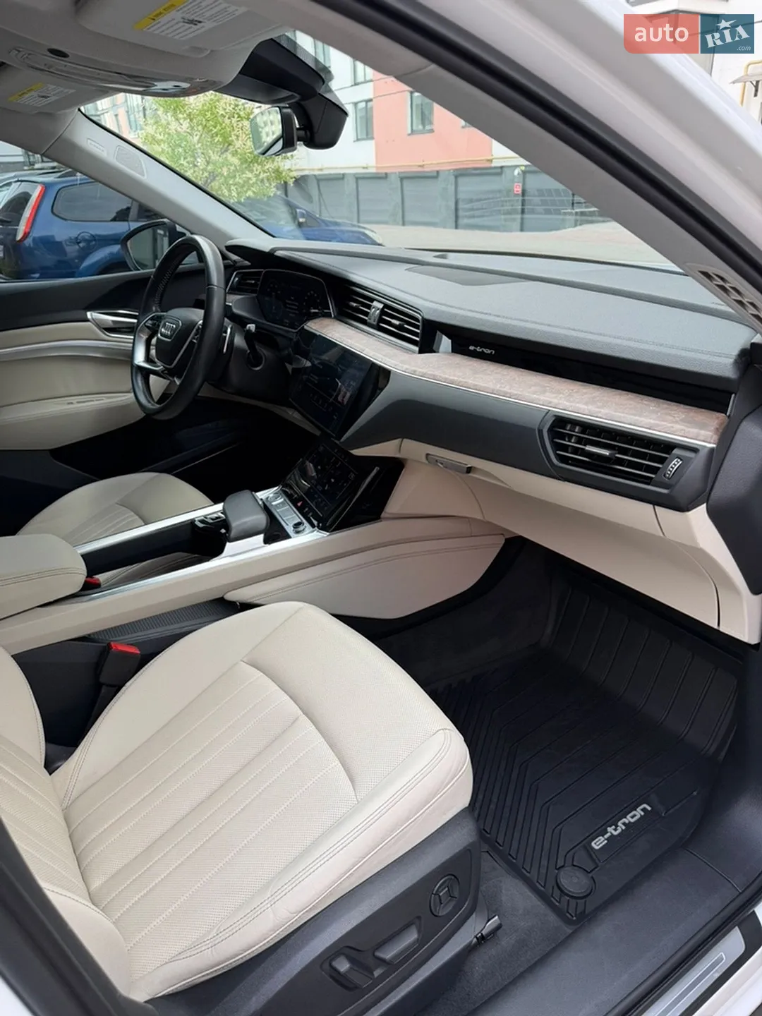 2019 Audi e-tron - мініатюра 104