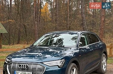 Позашляховик / Кросовер Audi e-tron 2021 в Львові