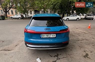 Позашляховик / Кросовер Audi e-tron 2019 в Одесі