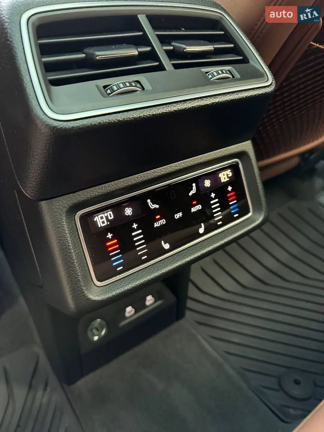 2021 Audi e-tron - мініатюра 18