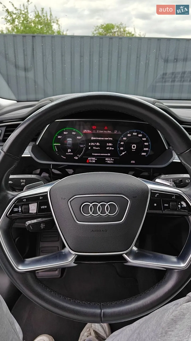 2021 Audi e-tron - мініатюра 28