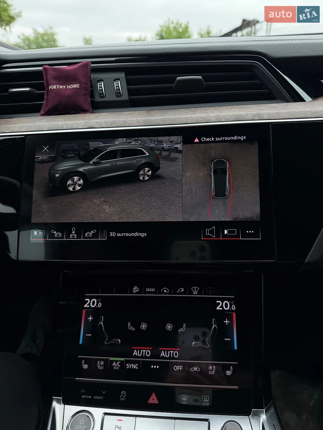 2021 Audi e-tron - мініатюра 24