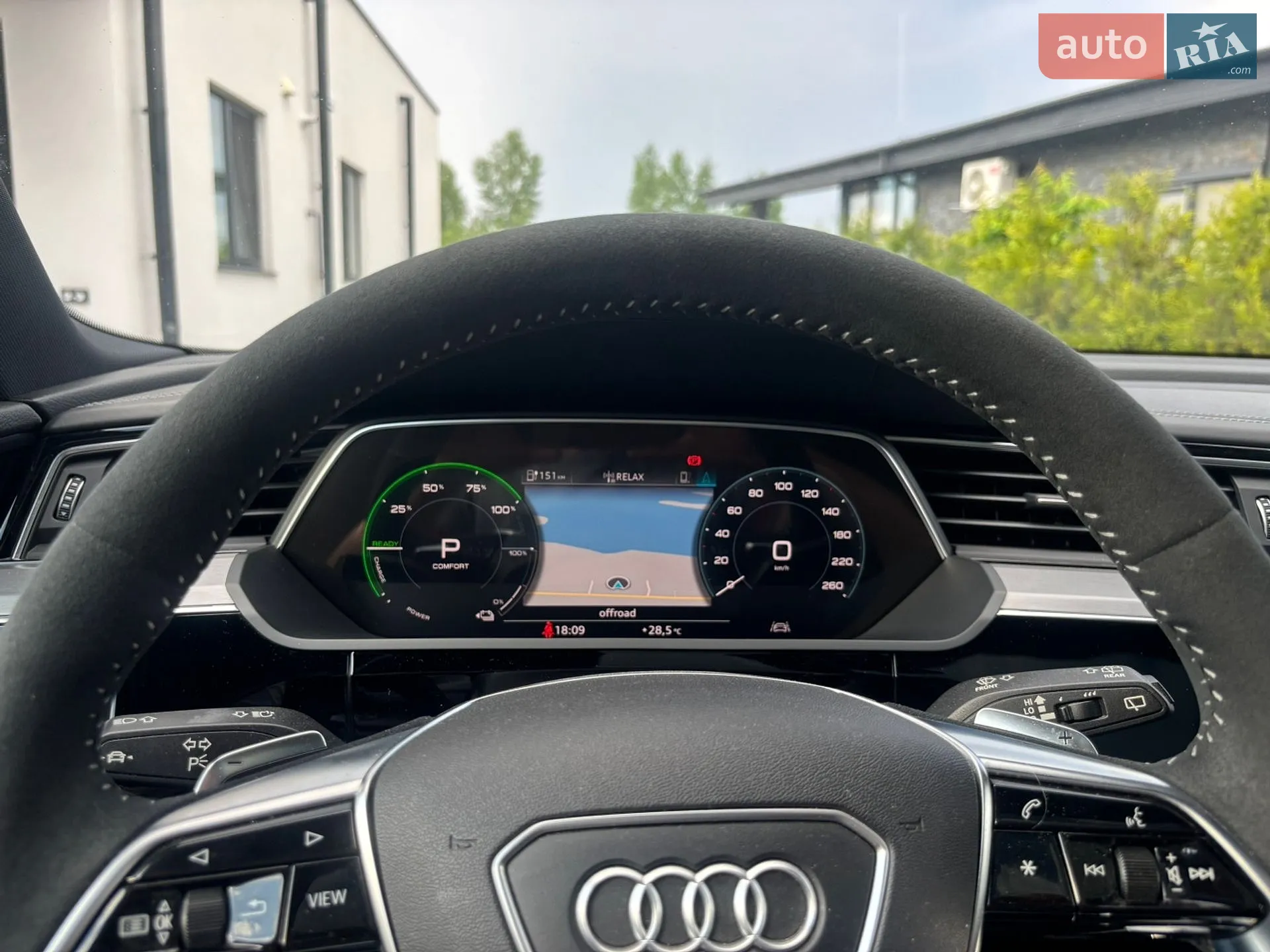 2019 Audi e-tron - мініатюра 15
