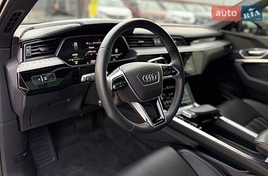 Внедорожник / Кроссовер Audi e-tron 2022 в Львове