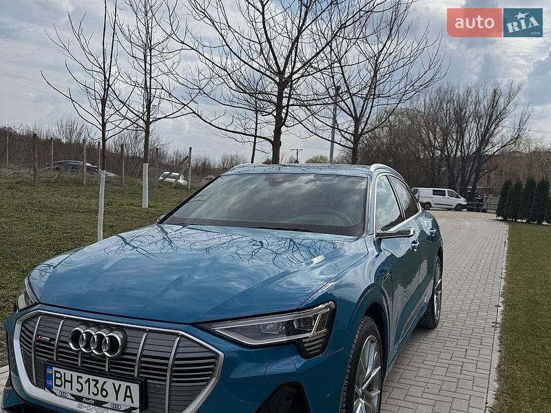 Audi e-tron 2020