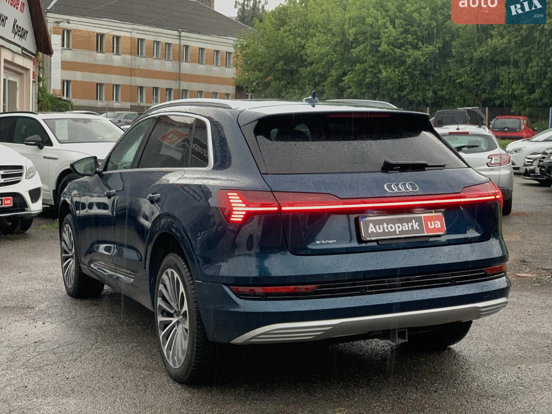 2019 Audi e-tron - мініатюра 7