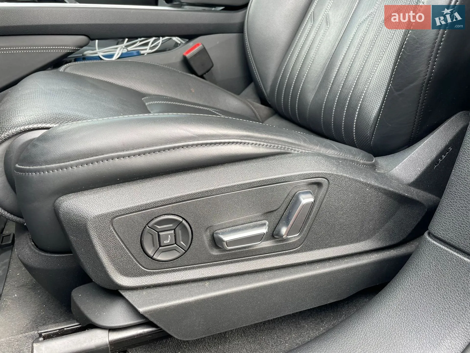 2020 Audi e-tron - мініатюра 13