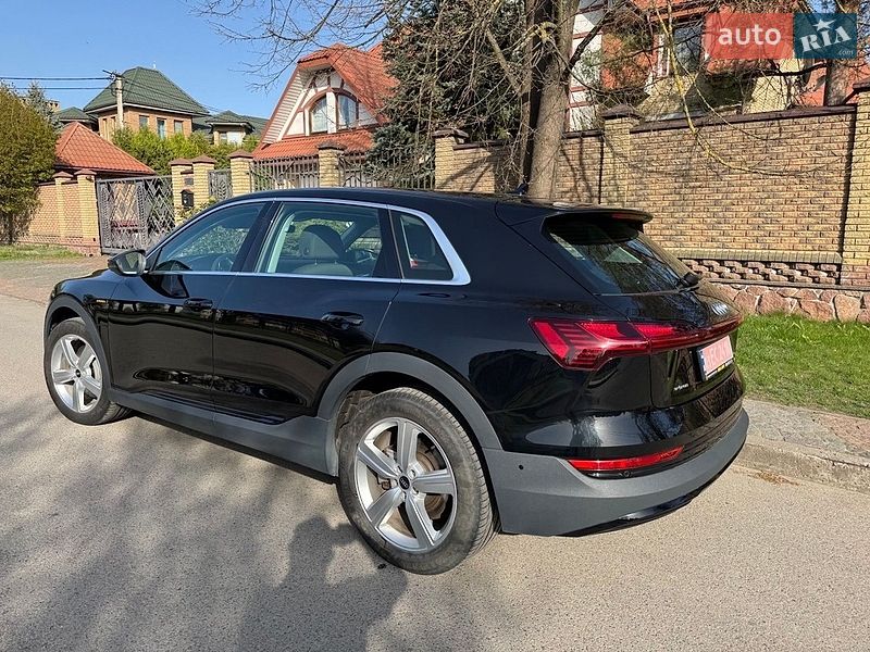 Внедорожник / Кроссовер Audi e-tron 2021 в Львове фото 3 Внедорожник / Кроссовер Audi e-tron 2021 в Львове