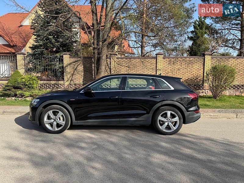 Внедорожник / Кроссовер Audi e-tron 2021 в Львове фото 16 Внедорожник / Кроссовер Audi e-tron 2021 в Львове