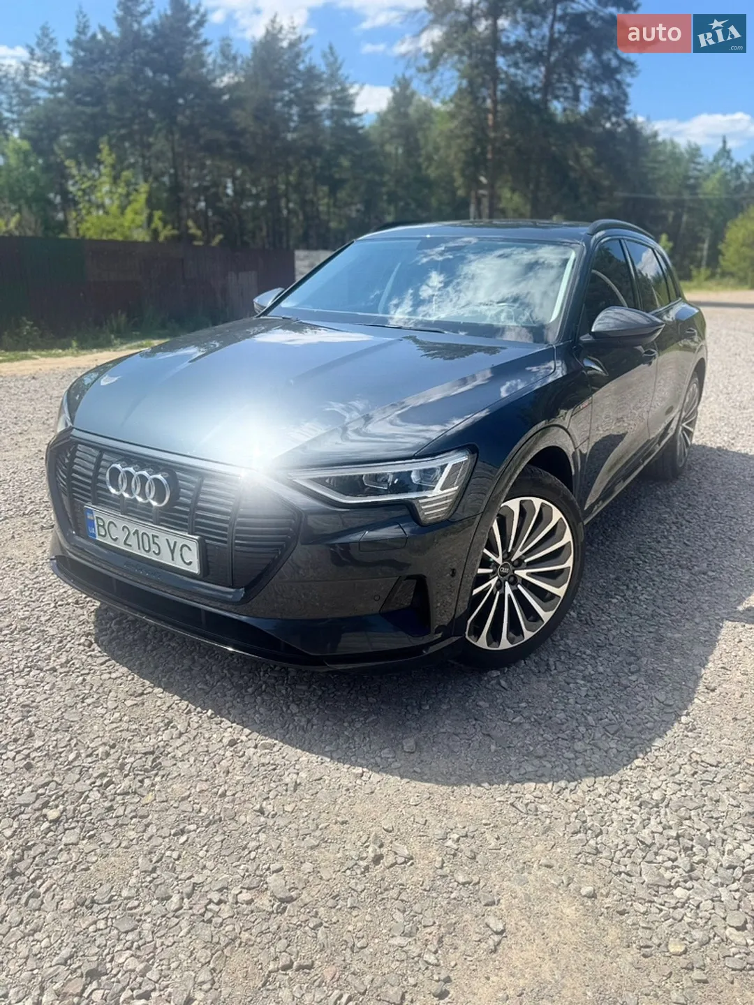 2020 Audi e-tron - мініатюра 9