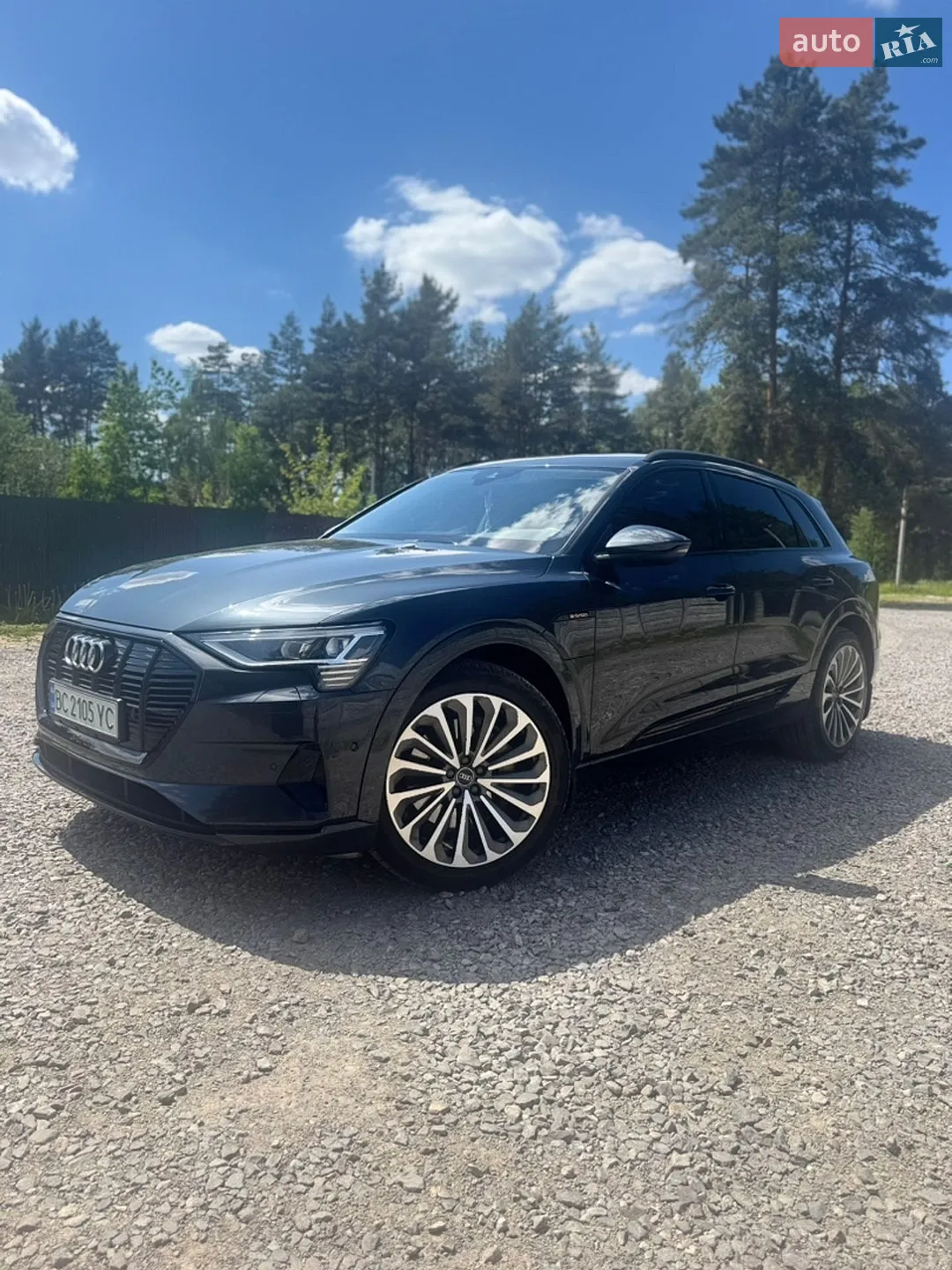 2020 Audi e-tron - мініатюра 11
