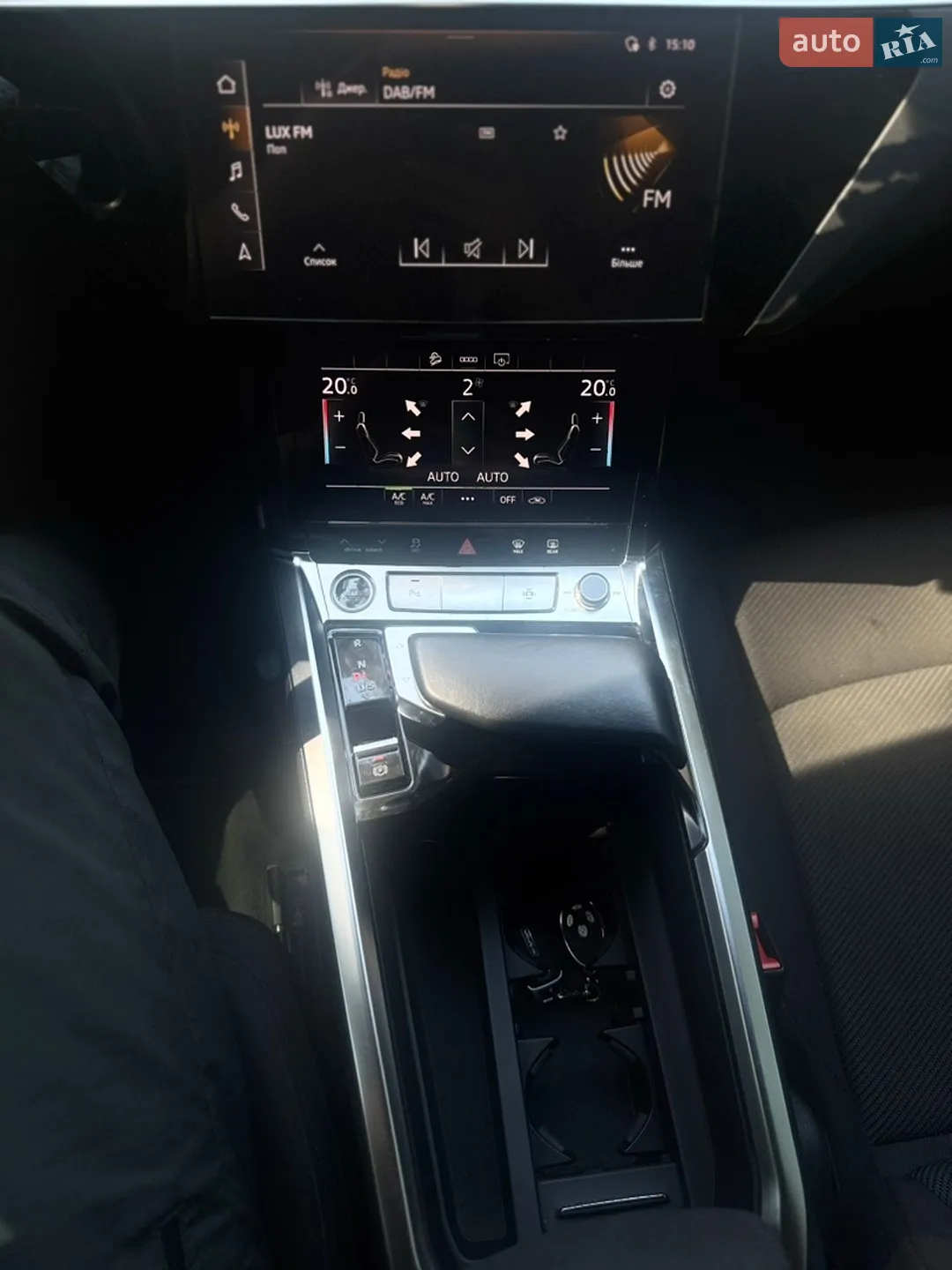 2020 Audi e-tron - мініатюра 19