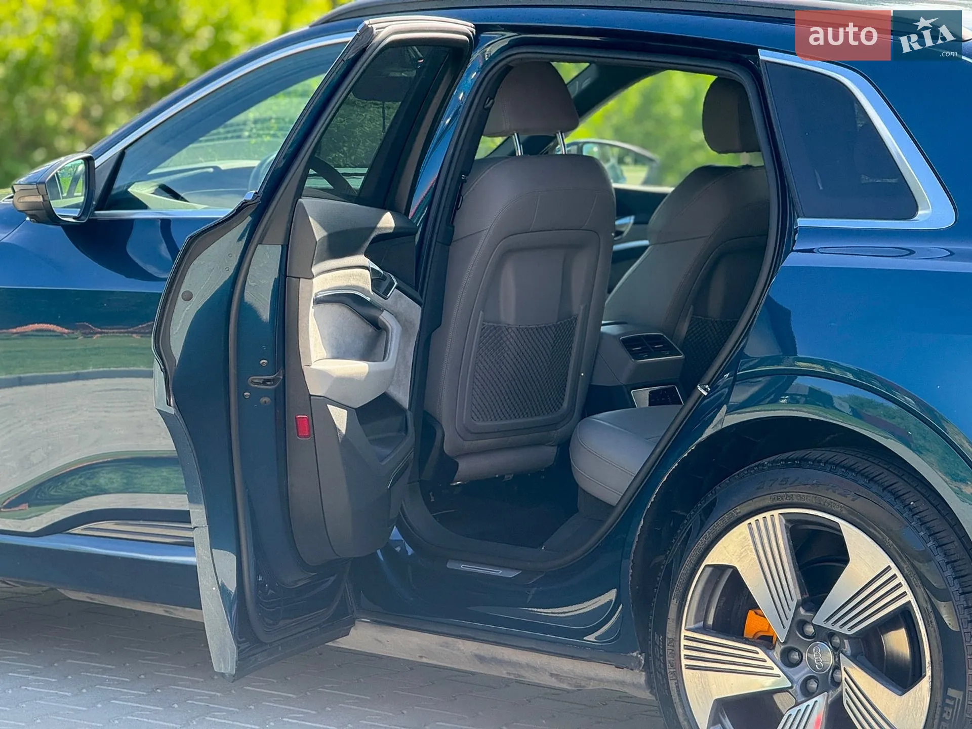 2018 Audi e-tron - мініатюра 27