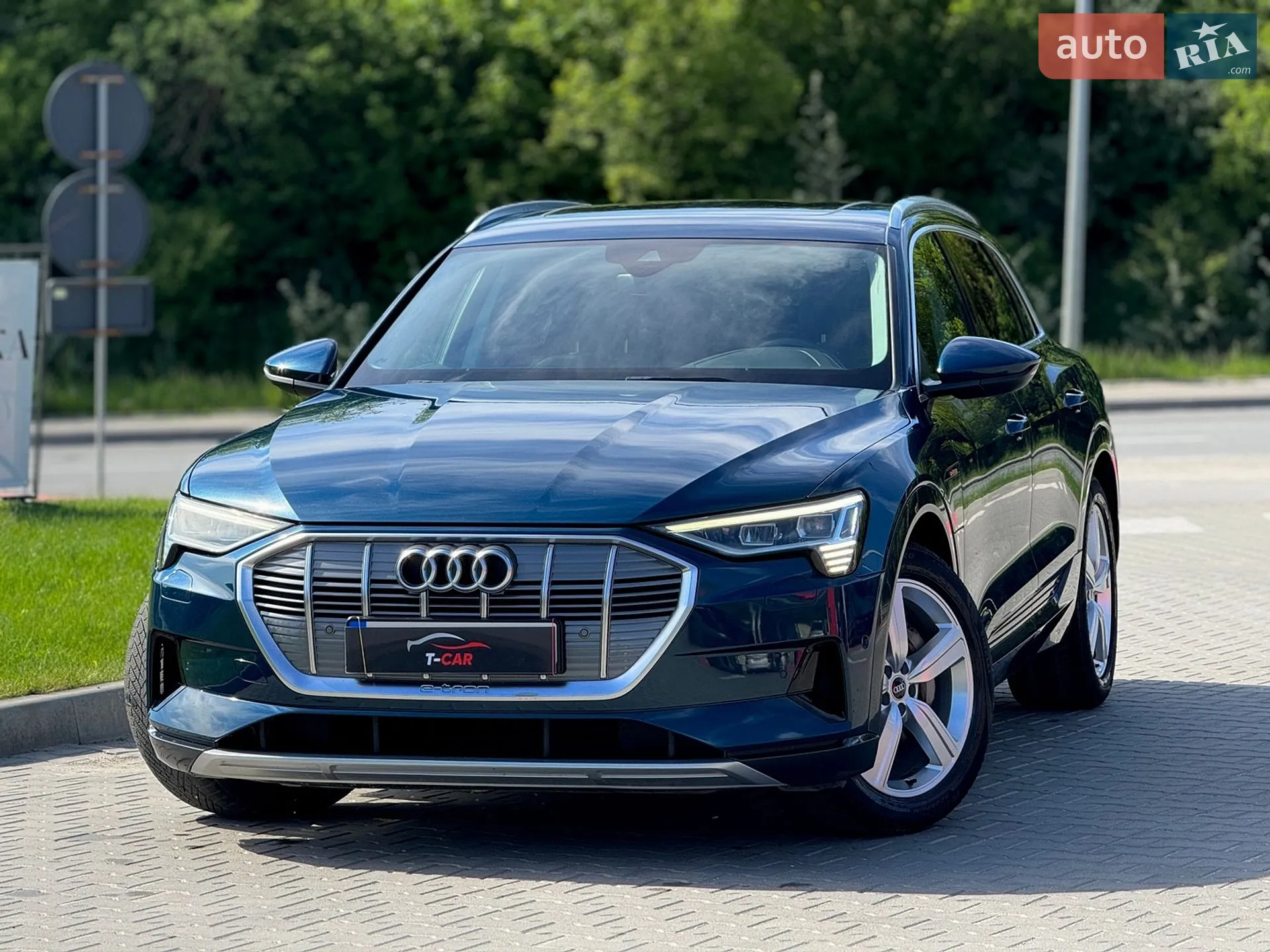 2021 Audi e-tron - мініатюра 6