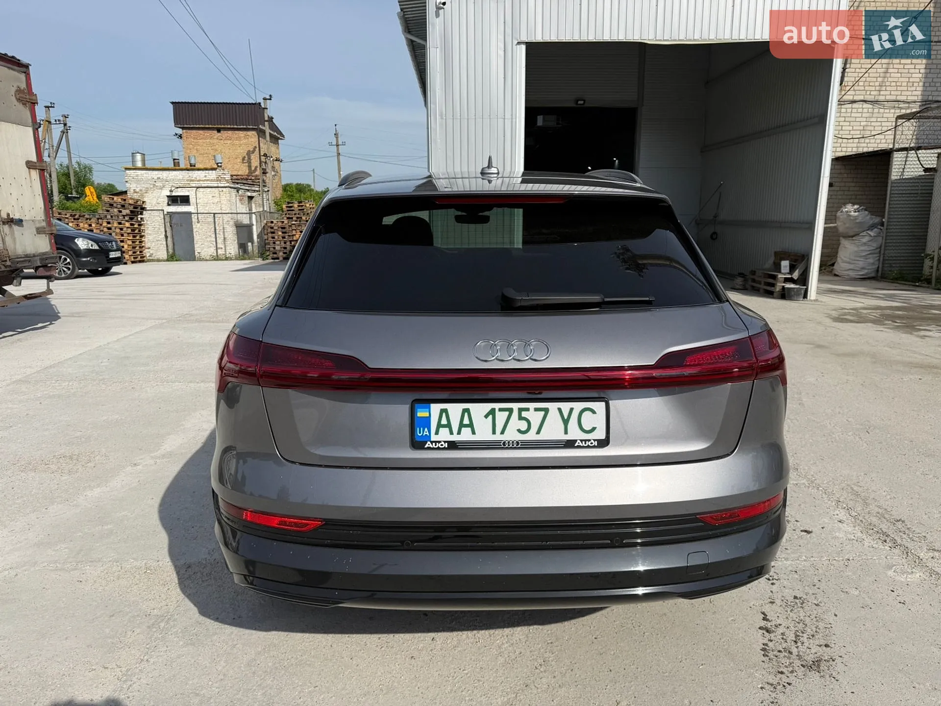 2019 Audi e-tron - мініатюра 17