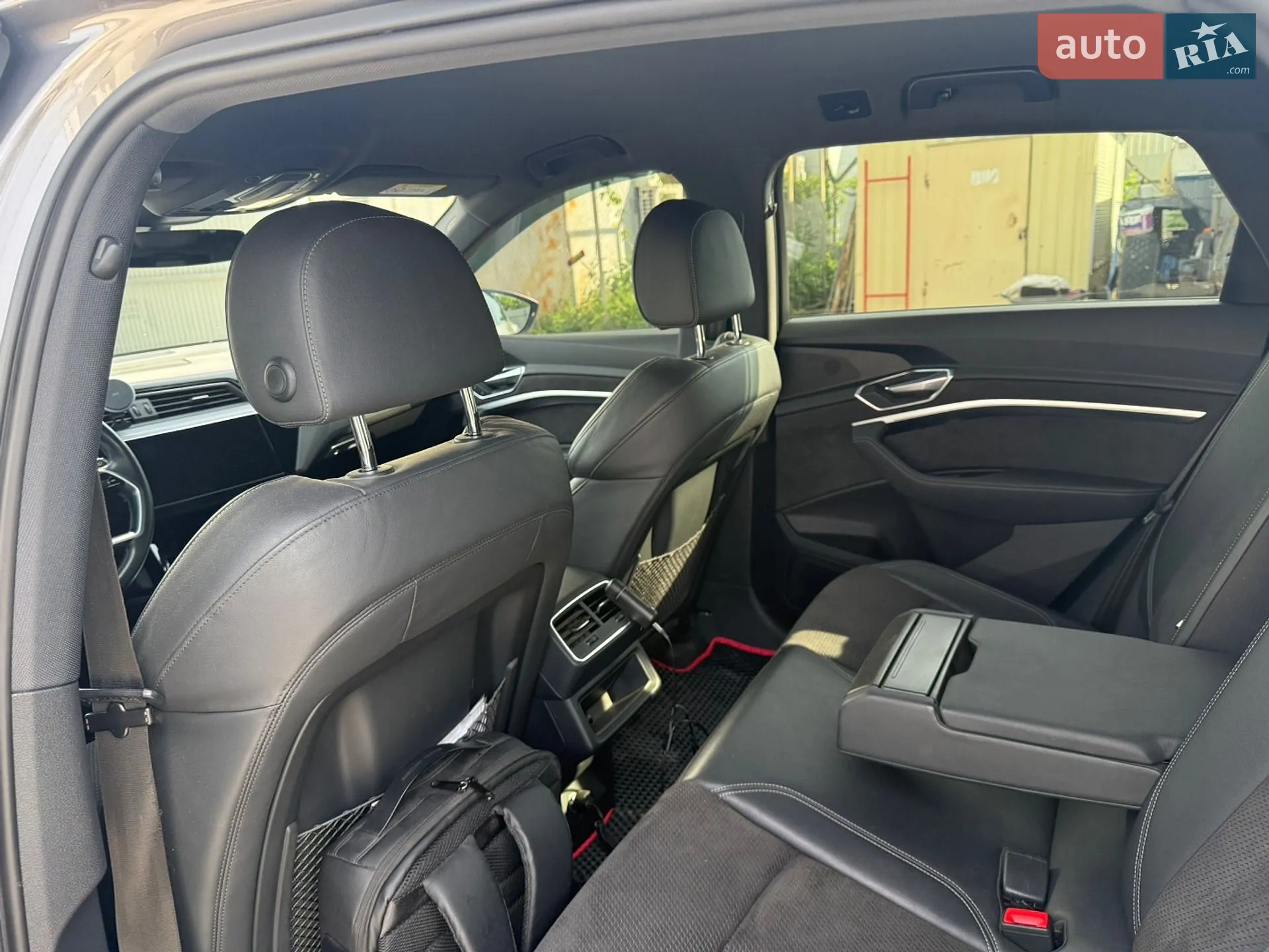 2019 Audi e-tron - мініатюра 24