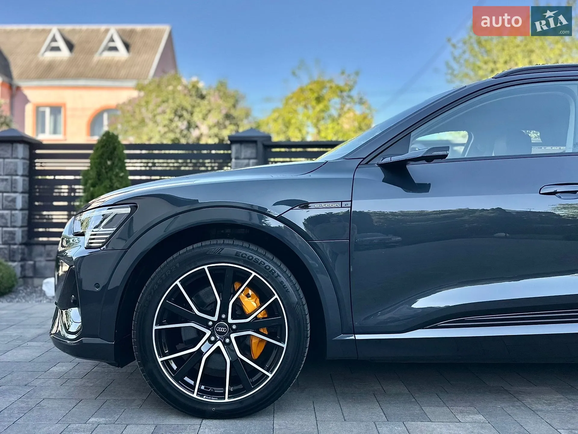2020 Audi e-tron - мініатюра 15