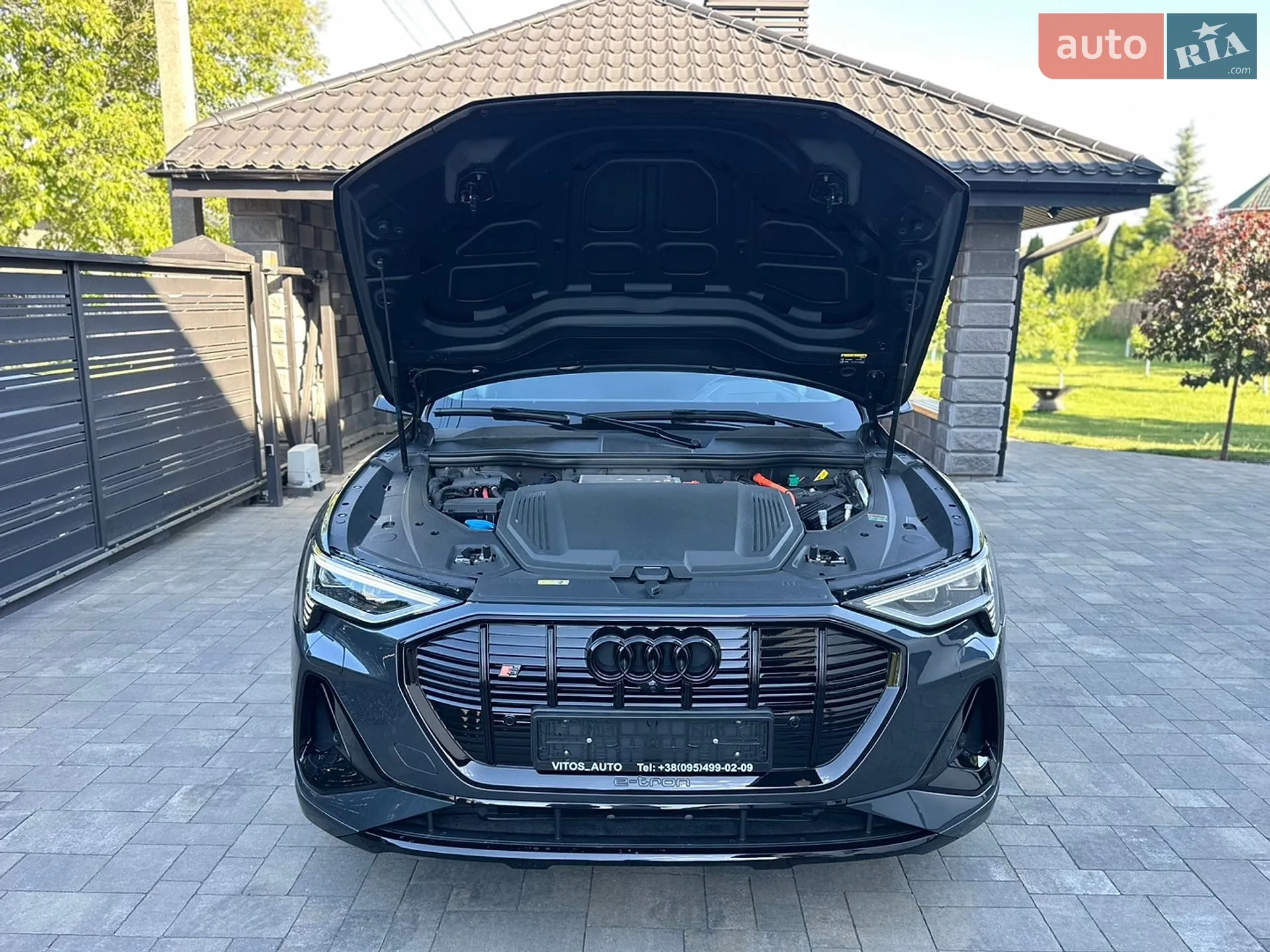 2020 Audi e-tron - мініатюра 97
