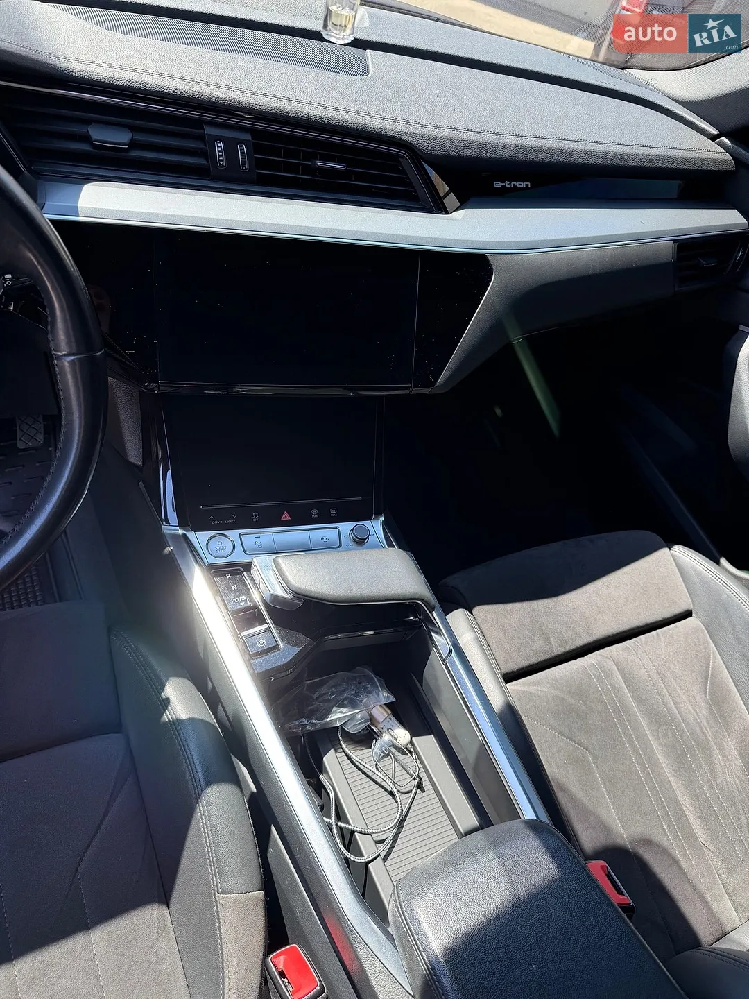2019 Audi e-tron - мініатюра 29