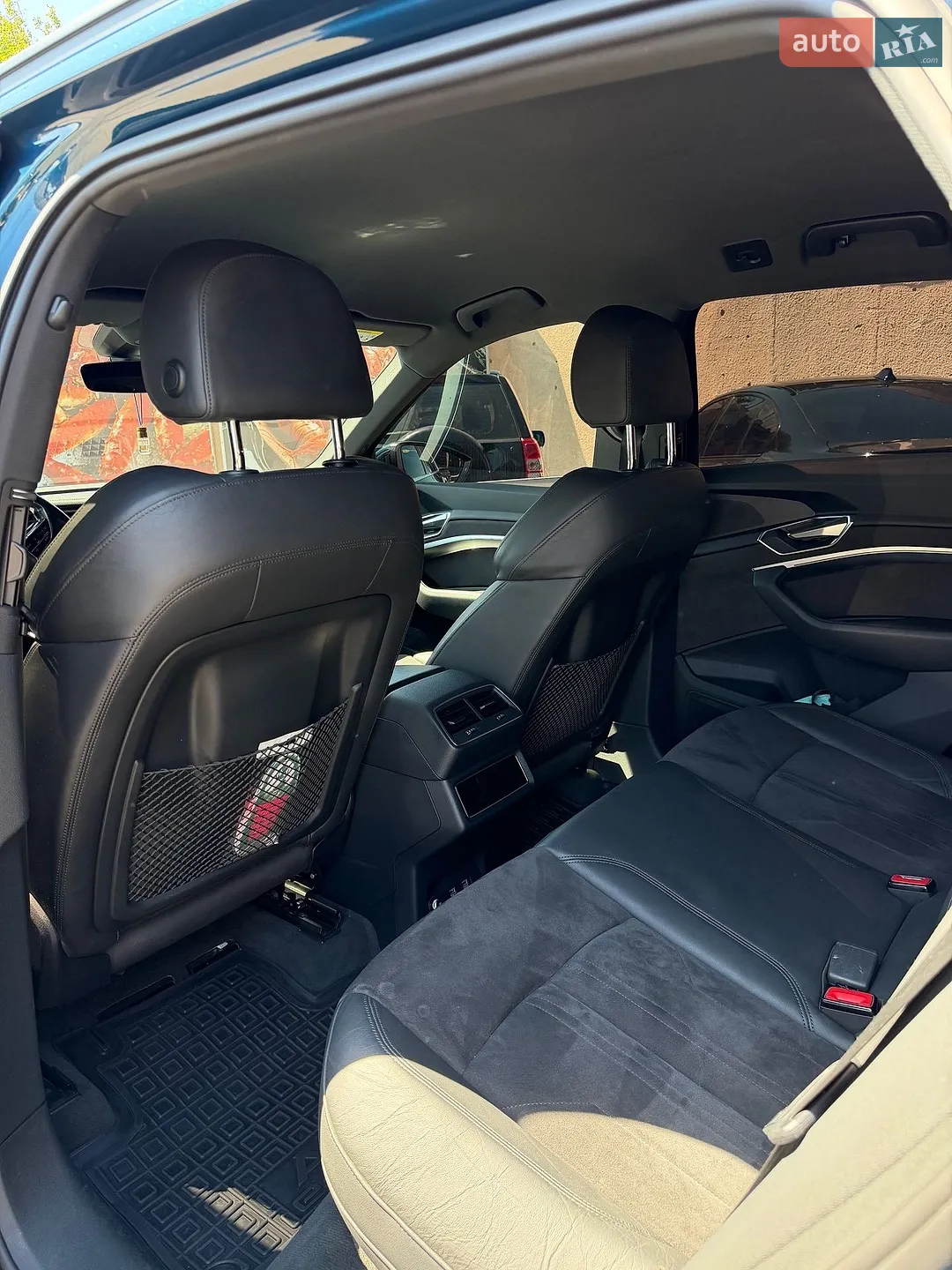 2019 Audi e-tron - мініатюра 33