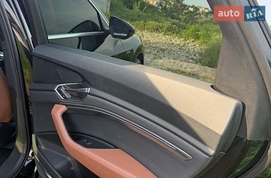 Внедорожник / Кроссовер Audi e-tron 2019 в Черноморске
