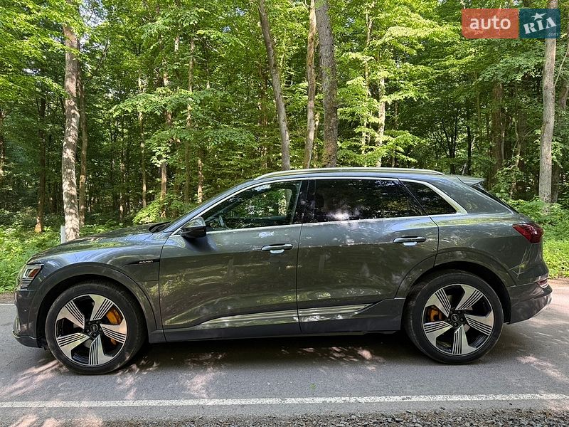 Внедорожник / Кроссовер Audi e-tron 2019 в Луцке