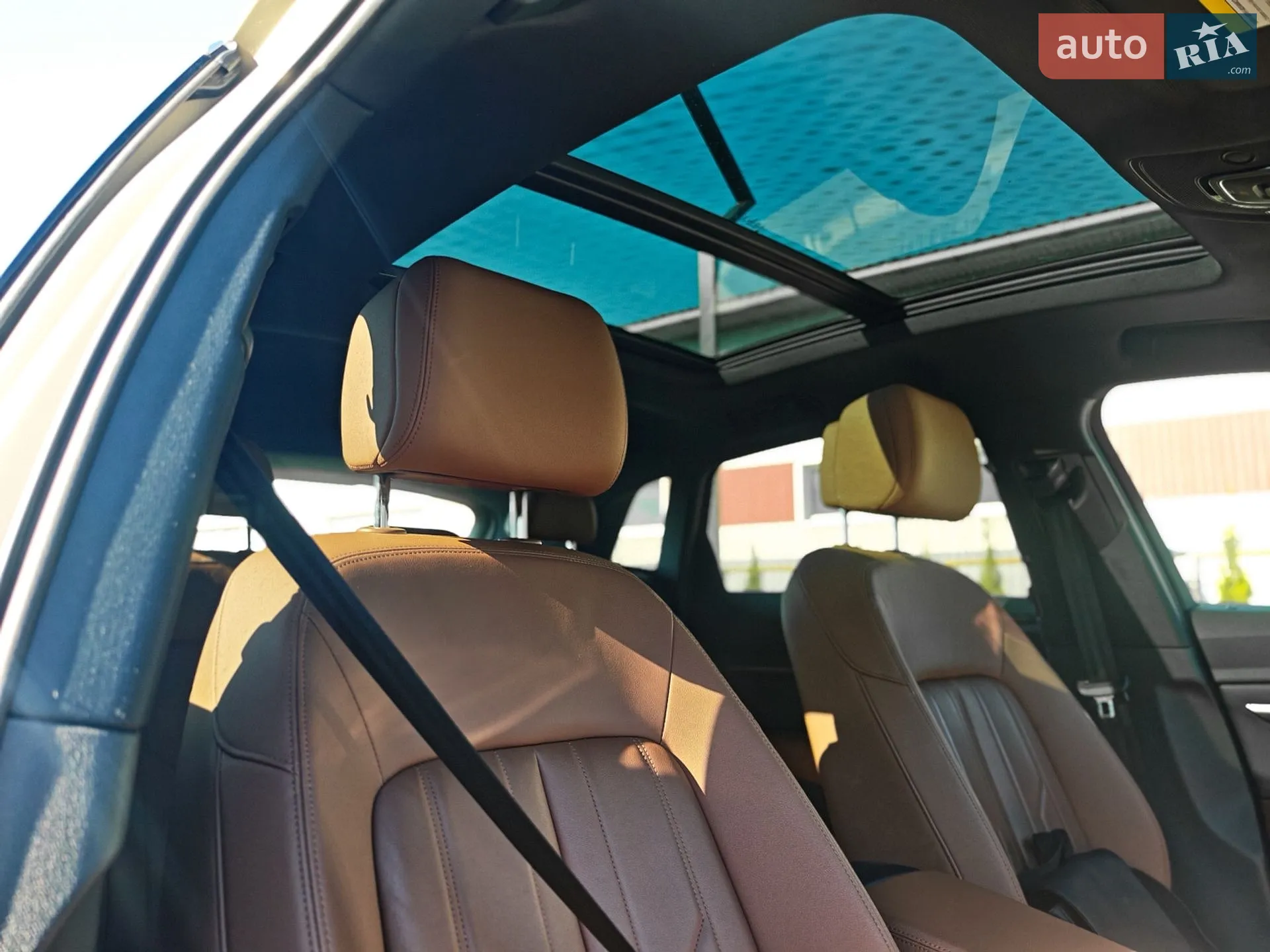 2021 Audi e-tron - мініатюра 21