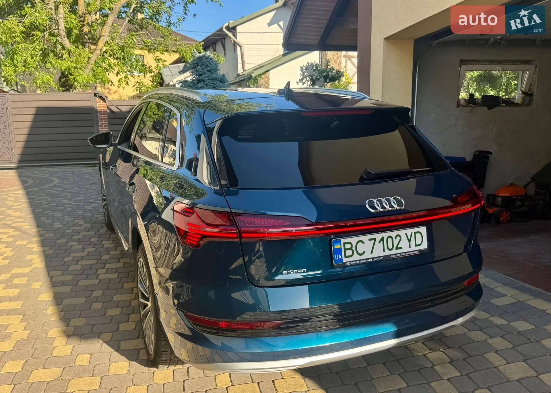 2019 Audi e-tron - мініатюра 6