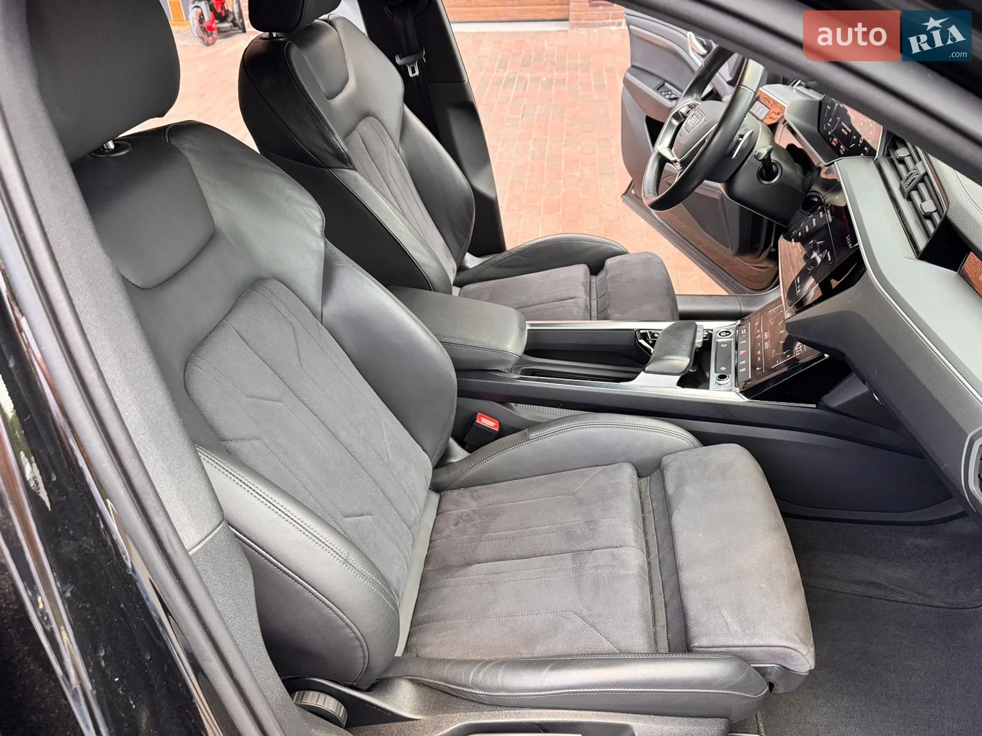 2023 Audi e-tron - мініатюра 55