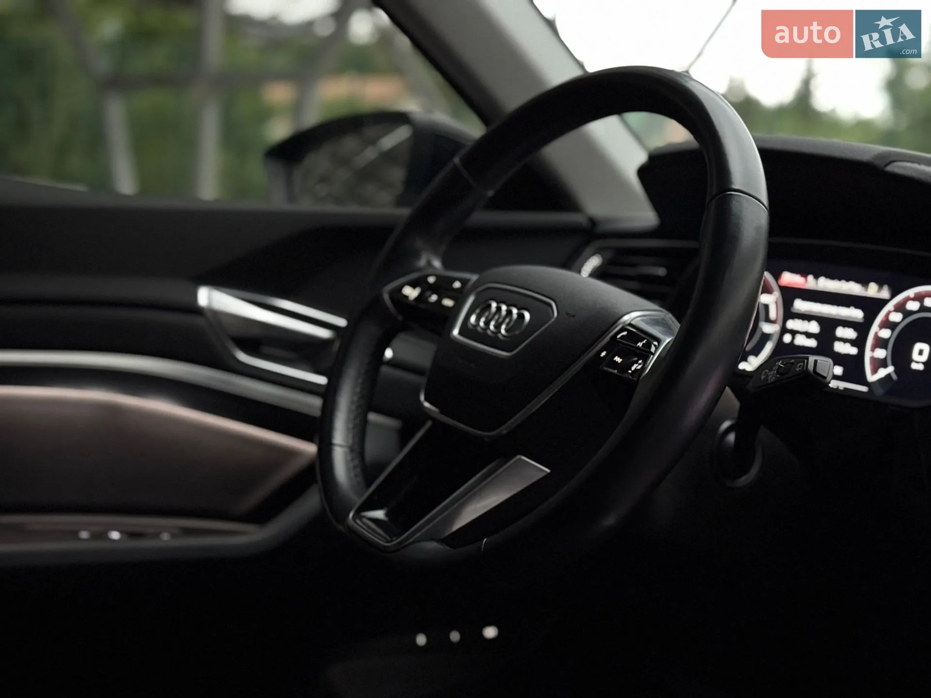 2022 Audi e-tron - мініатюра 34