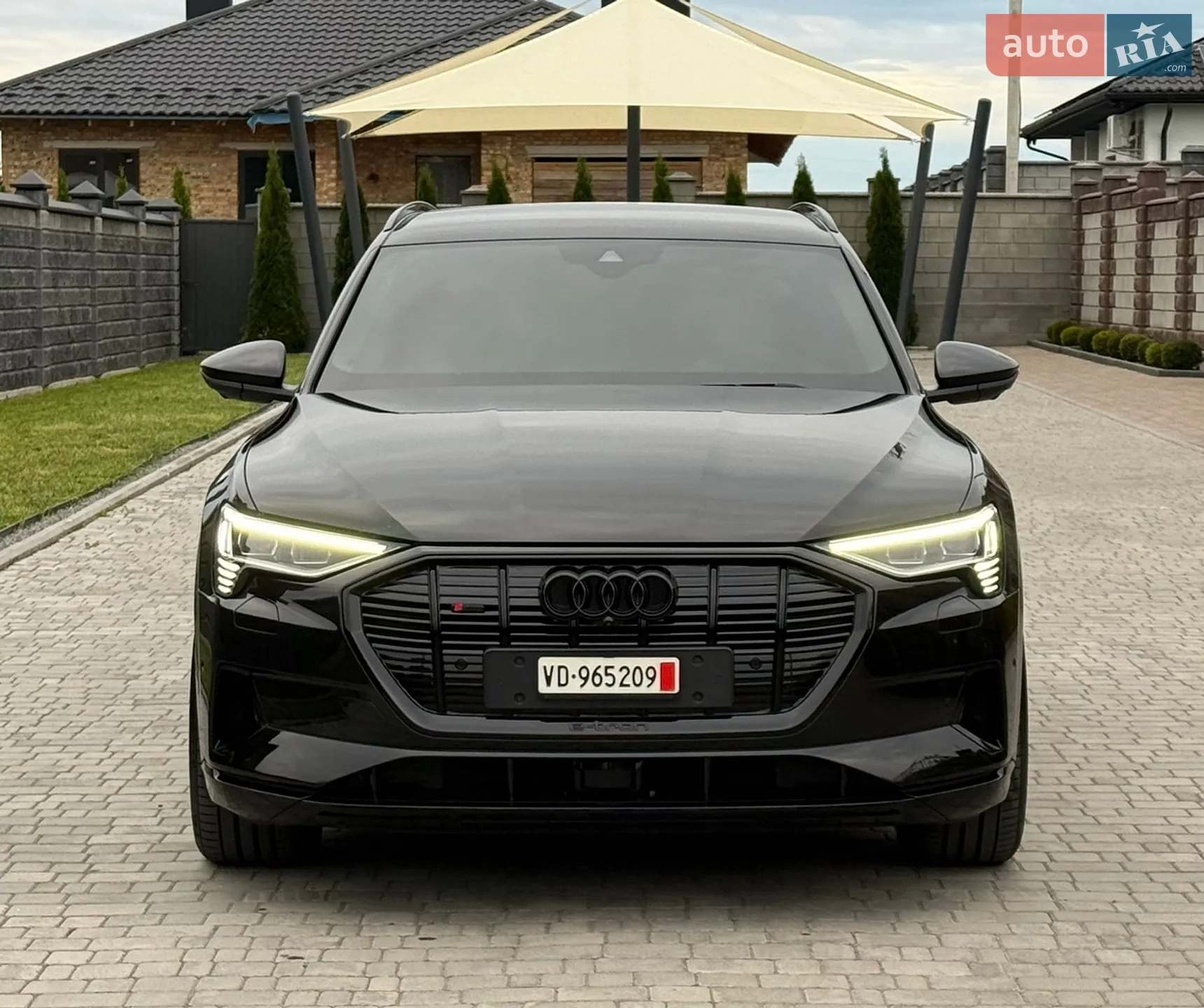 2019 Audi e-tron - мініатюра 4