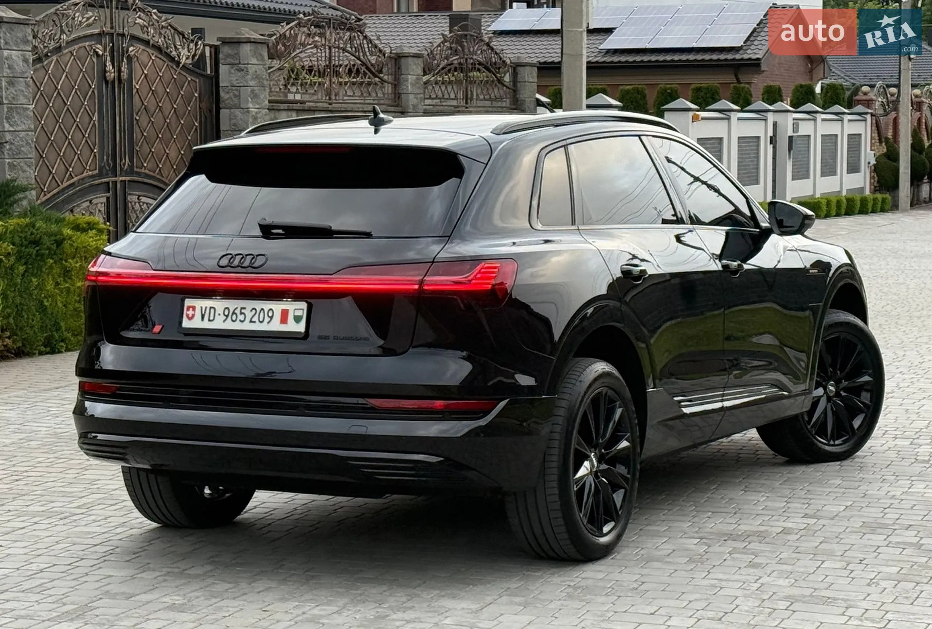 2019 Audi e-tron - мініатюра 91