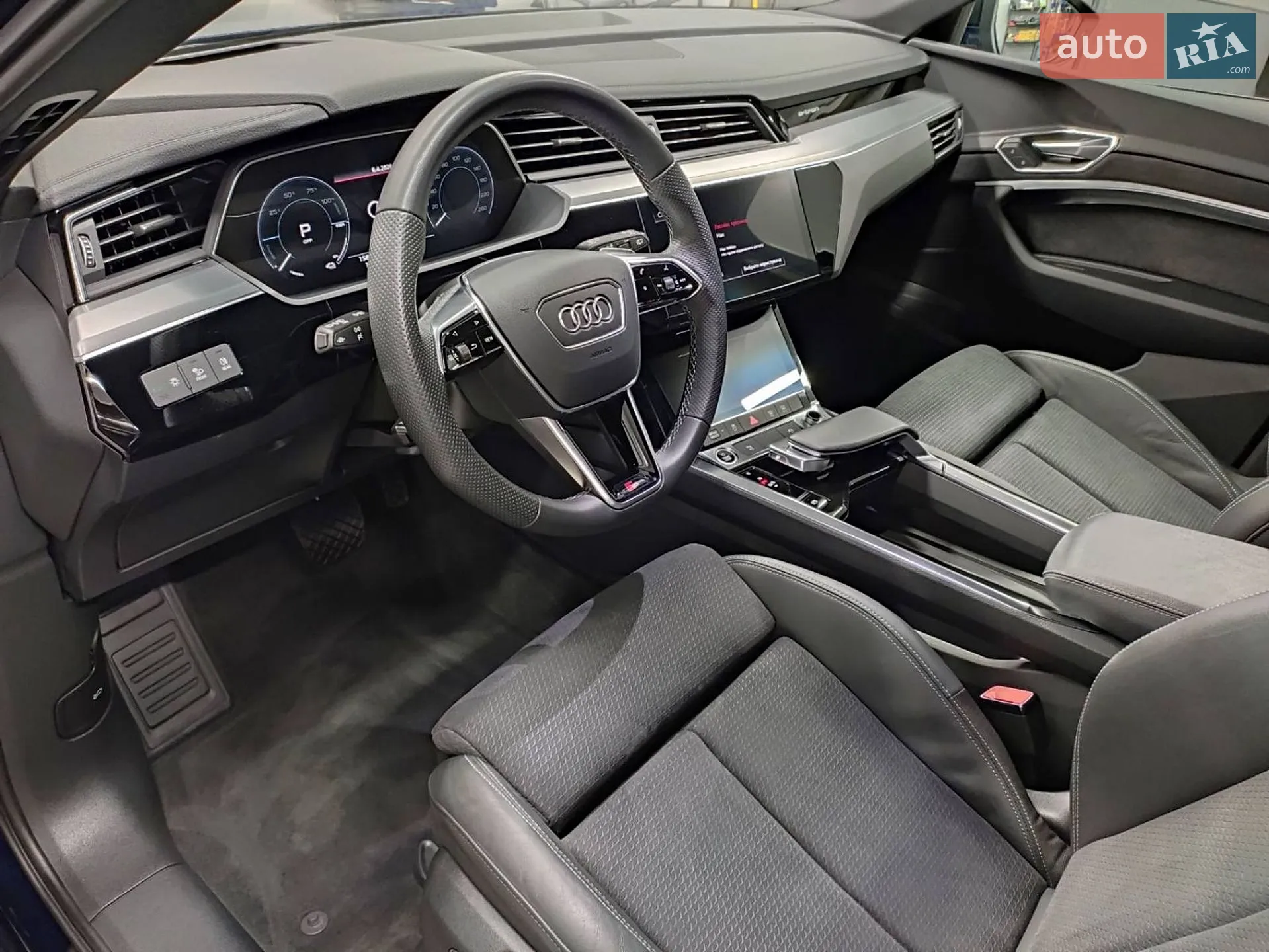 2022 Audi e-tron - мініатюра 24