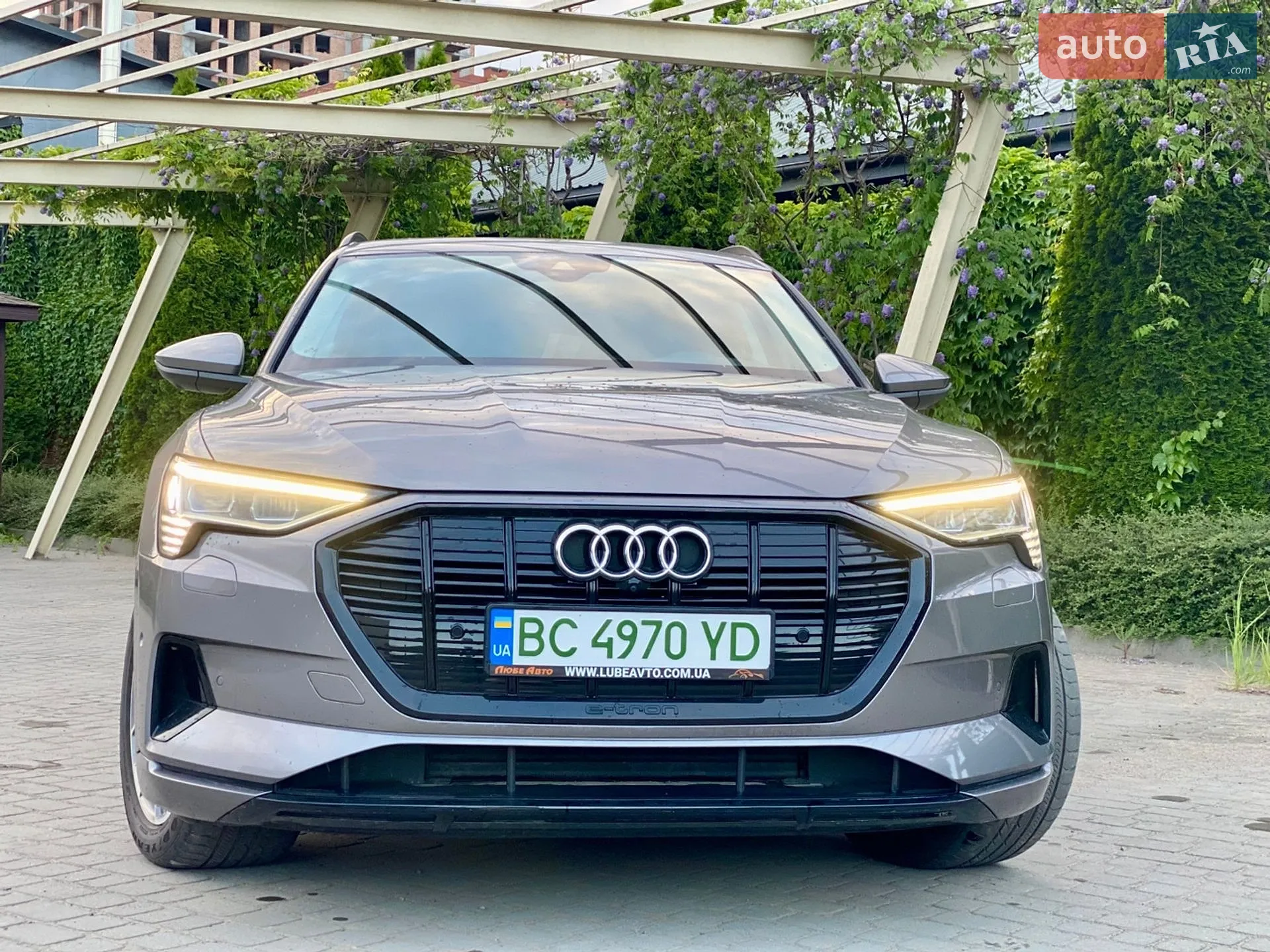 2020 Audi e-tron - мініатюра 5
