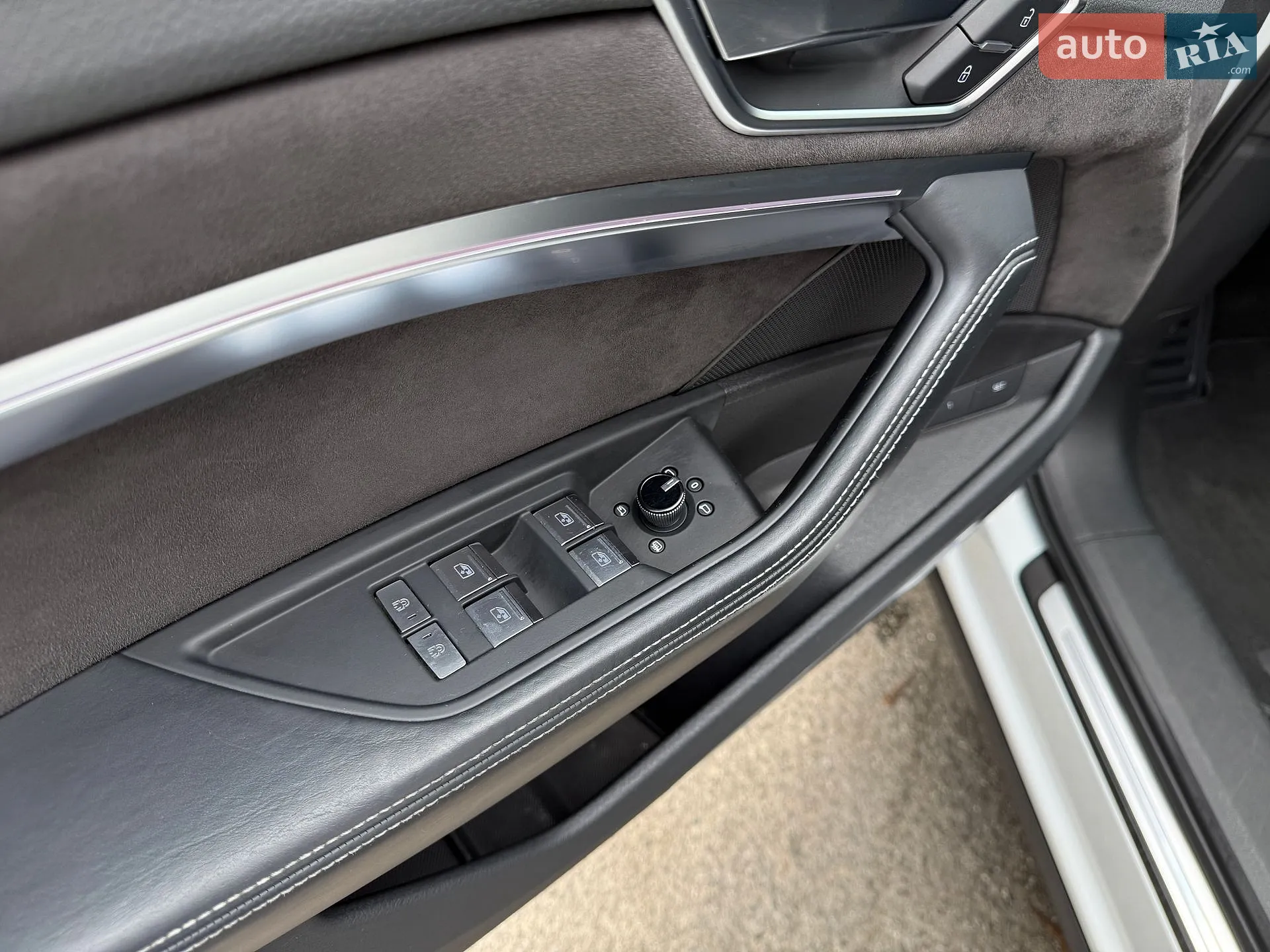 2019 Audi e-tron - мініатюра 19