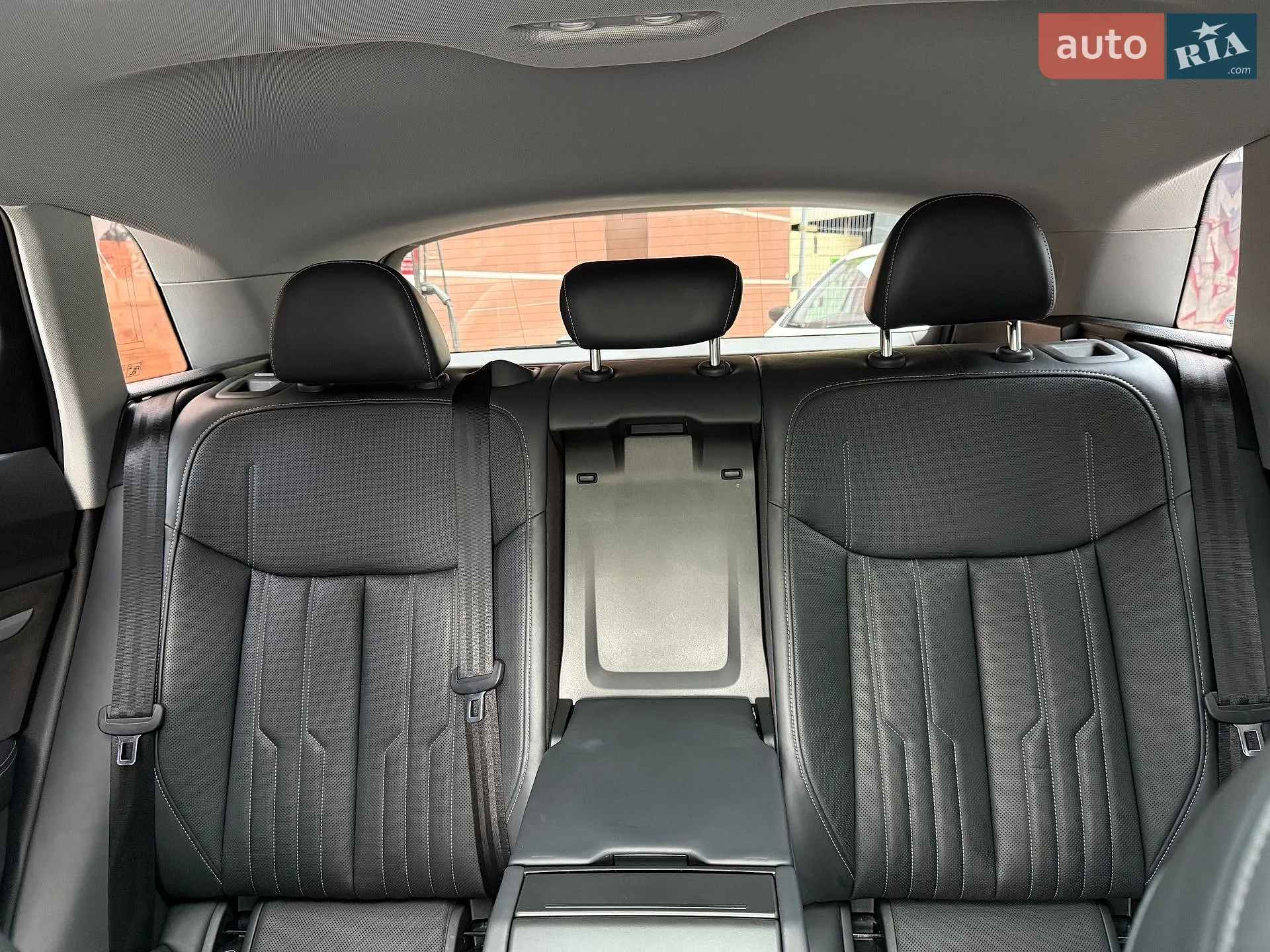 2019 Audi e-tron - мініатюра 28