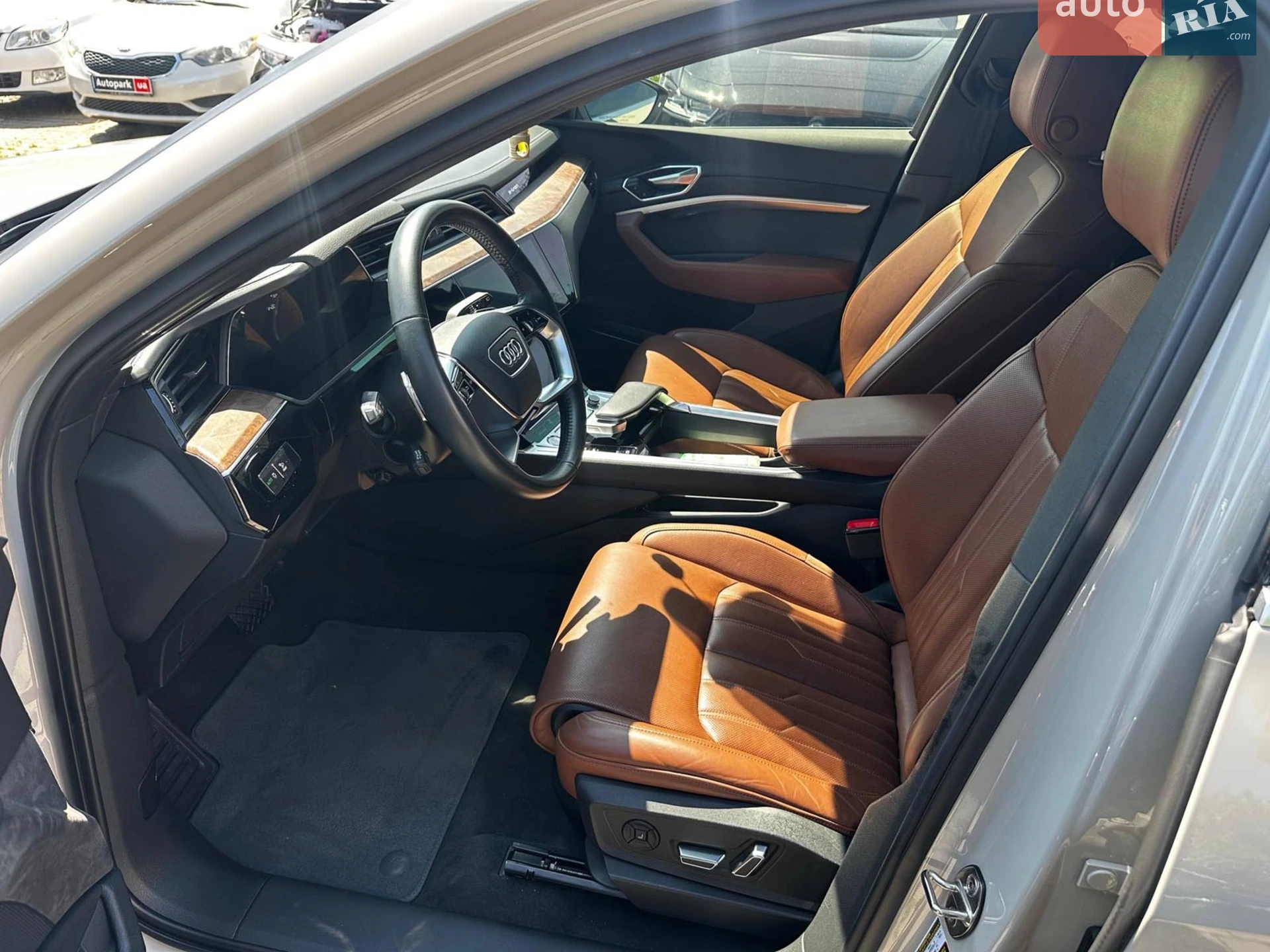 2019 Audi e-tron - мініатюра 19