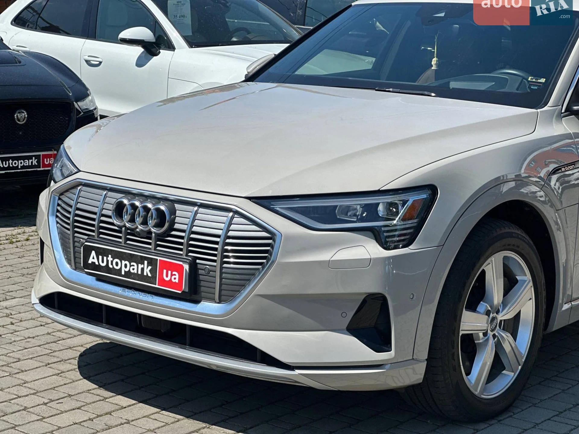 2019 Audi e-tron - мініатюра 4
