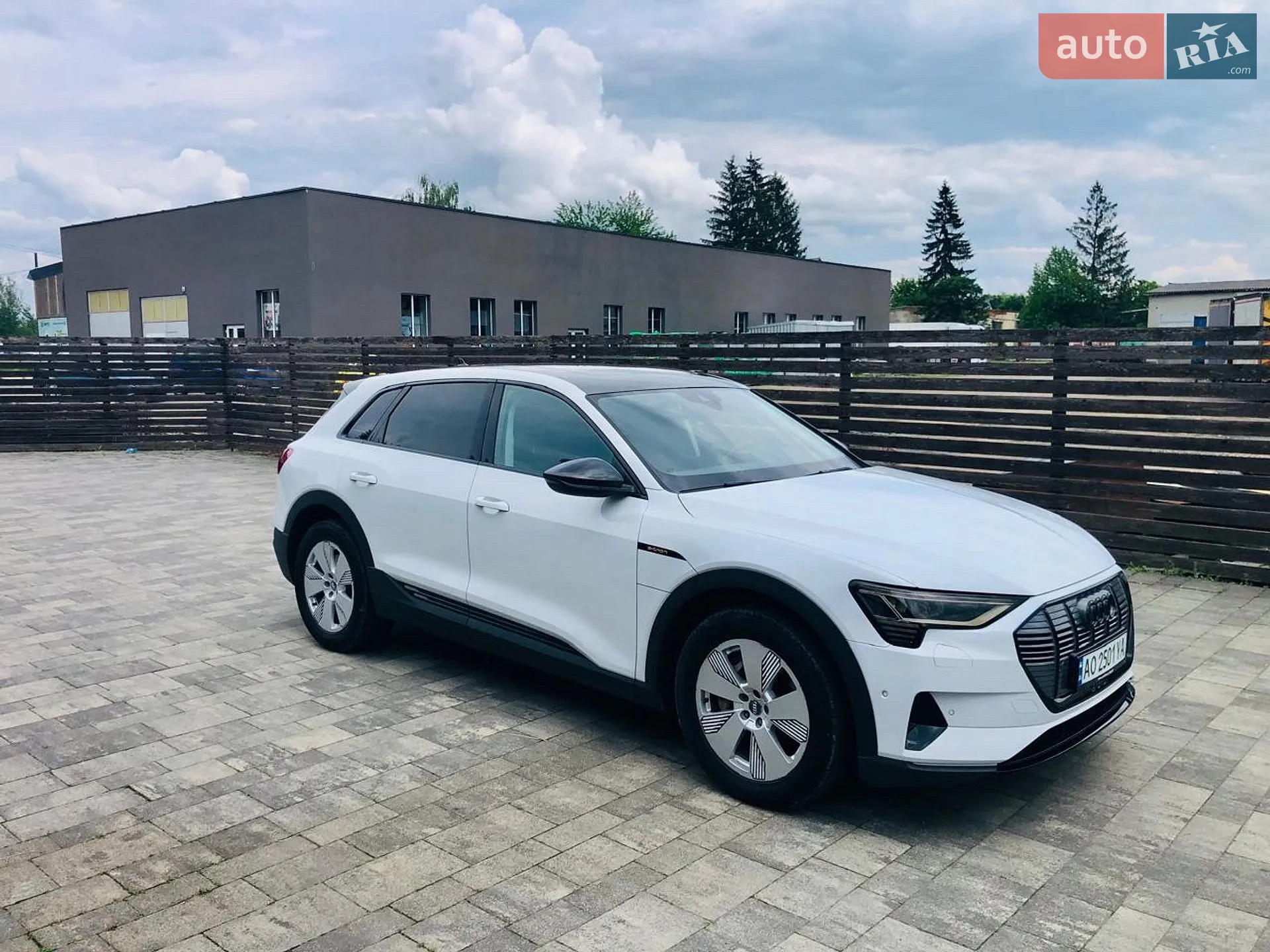 2019 Audi e-tron - мініатюра 34