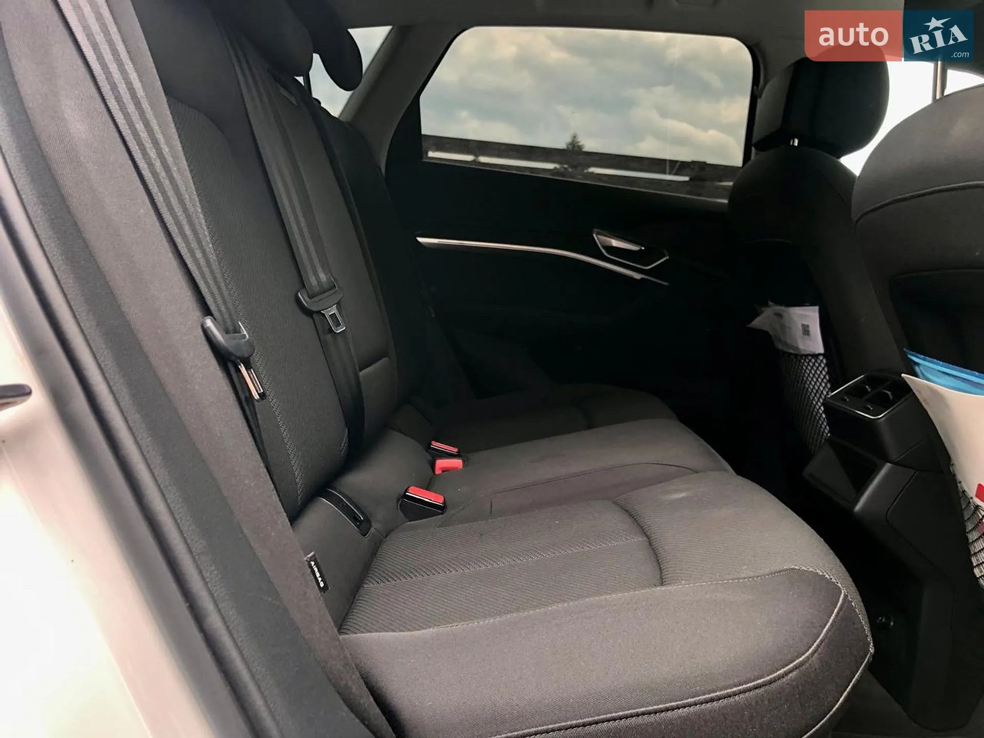2019 Audi e-tron - мініатюра 51