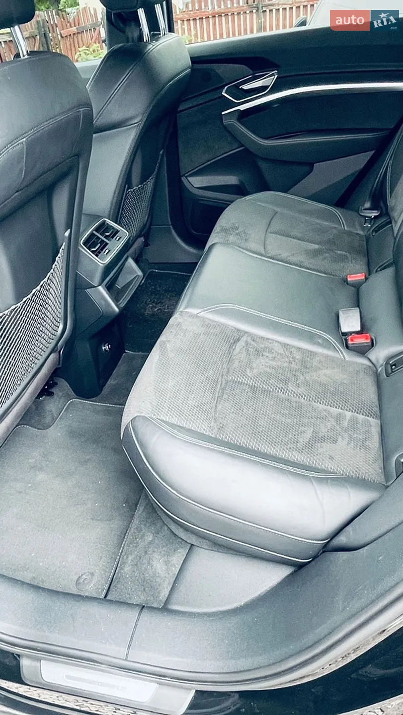 2019 Audi e-tron - мініатюра 16