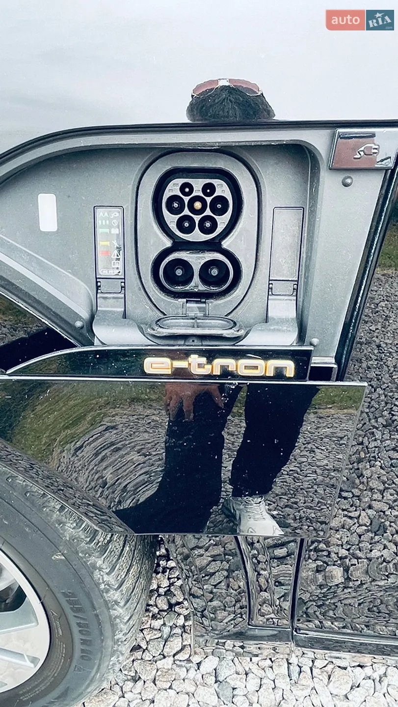2019 Audi e-tron - мініатюра 26