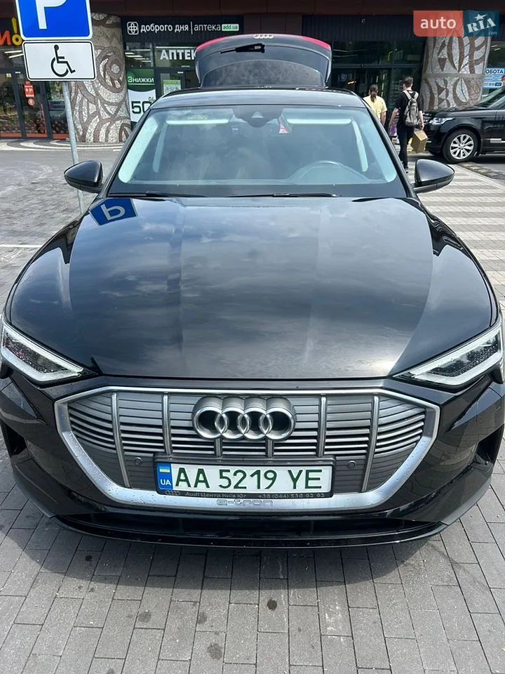2022 Audi e-tron - мініатюра 36
